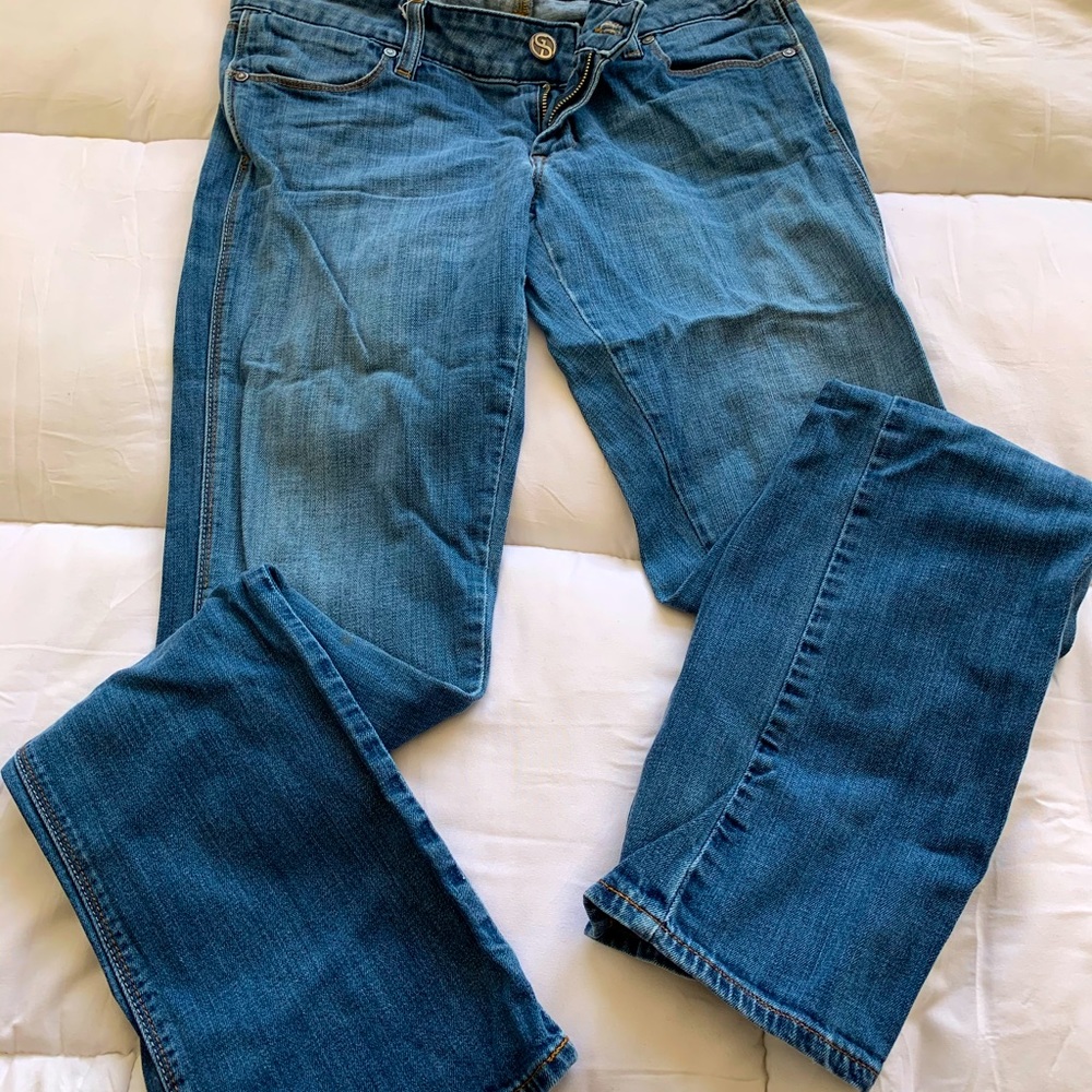 Dylan George Straight Jeans. 30 x 33